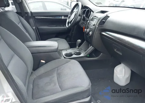 2011 Kia Sorento Lx из США, поврежденный, VIN 5XYKTDA12BG059031